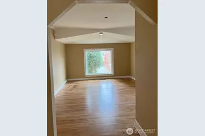 7756 14th Avenue SW, Seattle, WA 98106 - Photo 9