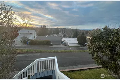 7756 14th Avenue SW, Seattle, WA 98106 - Photo 3
