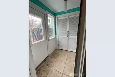 7756 14th Avenue SW, Seattle, WA 98106 - Photo 19