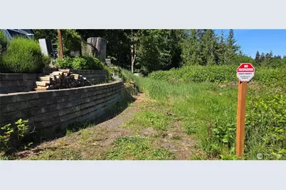 2316 NE Sunset Lane, Bremerton, WA 98310 - Photo 3
