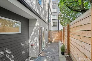 815 N 48th St, Seattle, WA 98103 - Photo 29