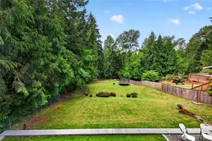 4216 W Tapps Dr E, Lake Tapps, WA 98391 - Photo 29
