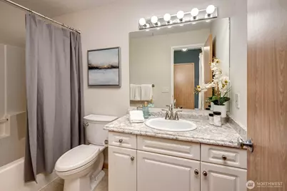 10825 SE 200th Street #E202, Kent, WA 98031 - Photo 13