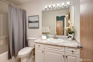 10825 SE 200th St, Kent, WA 98031 - Photo 13