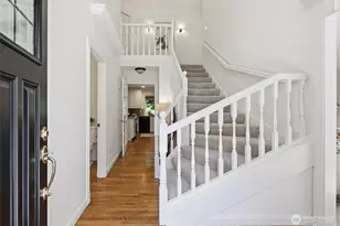 22716 NE 25th Way, Sammamish, WA 98074 - Photo 3
