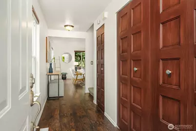 18430 134th Place NE, Woodinville, WA 98072 - Photo 3