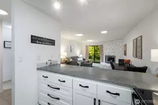 8017 196th St SW, Edmonds, WA 98026 - Photo 15