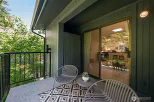 8017 196th St SW, Edmonds, WA 98026 - Photo 9