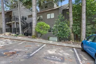 12517 NE 23rd Pl, Bellevue, WA 98005 - Photo 33