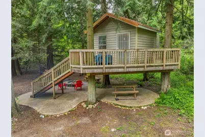 14121 Beaver Drive SE, Rainier, WA 98576 - Photo 3