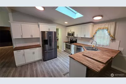 5170 Phillips Road SE, Port Orchard, WA 98366 - Photo 11