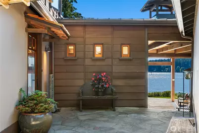 16223 Reitan Road NE, Bainbridge Island, WA 98110 - Photo 3