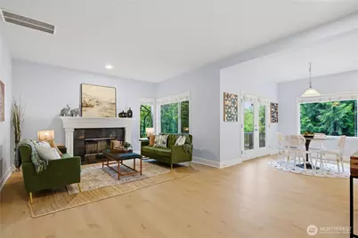 10115 NE 24th St, Bellevue, WA 98004 - Photo 15