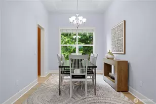 10115 NE 24th St, Bellevue, WA 98004 - Photo 7