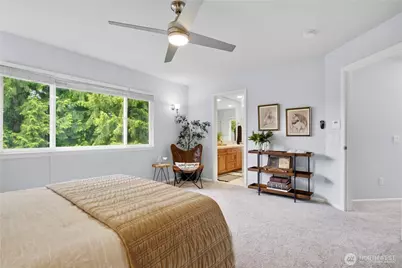 10115 NE 24th St, Bellevue, WA 98004 - Photo 25