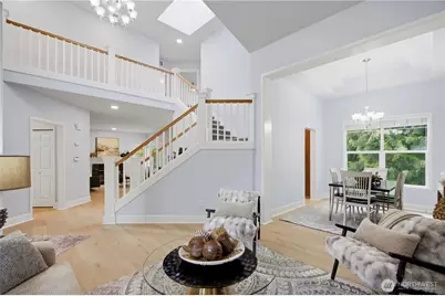 10115 NE 24th St, Bellevue, WA 98004 - Photo 3