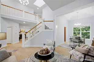 10115 NE 24th St, Bellevue, WA 98004 - Photo 3