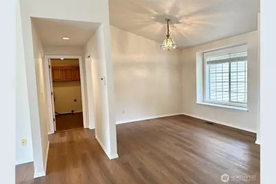 2137 Springview Drive NE, Olympia, WA 98506 - Photo 5
