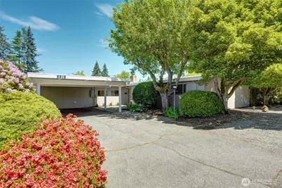 8210 SE 36th Street, Mercer Island, WA 98040 - Photo 1
