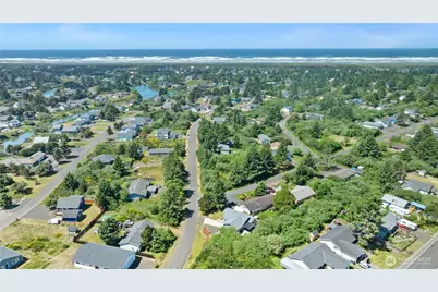 124 N Wynoochee Drive SW, Ocean Shores, WA 98569 - Photo 33