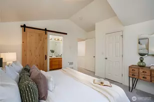 8505 Midvale Ave N, Seattle, WA 98103 - Photo 13