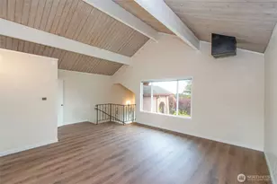 1212 E Craig Ave, Port Angeles, WA 98362 - Photo 3