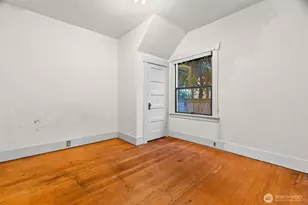 515 N 41st St, Seattle, WA 98103 - Photo 23