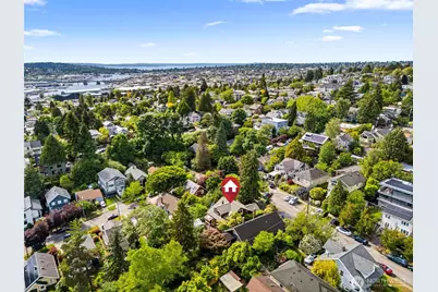 515 N 41st Street, Seattle, WA 98103 - Photo 37