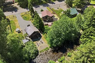 116 Mountain View Dr N, Ashford, WA 98304 - Photo 13