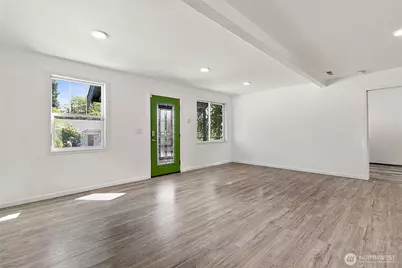 1948 S Hosmer Street, Tacoma, WA 98405 - Photo 5
