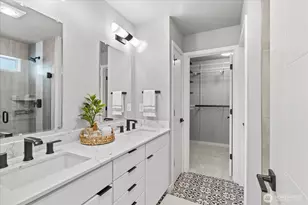 22505 70th Pl W, Mountlake Terrace, WA 98043 - Photo 23