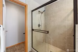 24012 21st Ave W, Bothell, WA 98021 - Photo 27