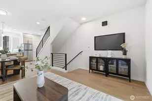 105 F NW 39 Th St, Seattle, WA 98107 - Photo 7