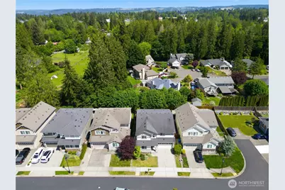 1203 105th Avenue Ct E, Edgewood, WA 98372 - Photo 3