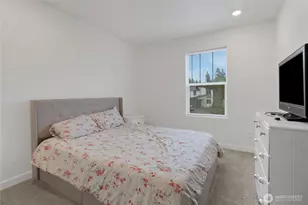 13411 Liberty Pl E, Puyallup, WA 98374 - Photo 21