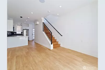 14023 Greenwood Avenue N #C, Seattle, WA 98133 - Photo 11