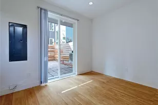 14023 Greenwood Ave N, Seattle, WA 98133 - Photo 9