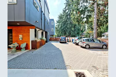 14023 Greenwood Avenue N #C, Seattle, WA 98133 - Photo 25
