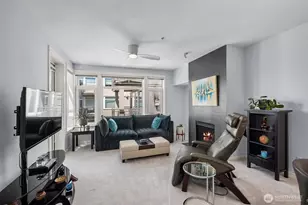 2000 Alaskan Wy, Seattle, WA 98121 - Photo 7