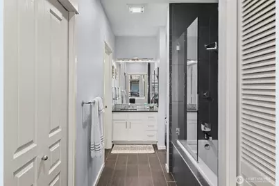 2000 Alaskan Way #453, Seattle, WA 98121 - Photo 17