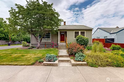 558 Juniper Street, Walla Walla, WA 99362 - Photo 1