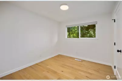 2225 107th Avenue E, Edgewood, WA 98372 - Photo 21