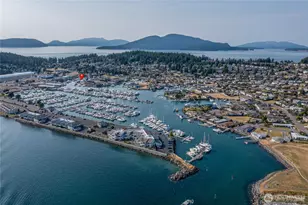 1909 Skyline Way, Anacortes, WA 98221 - Photo 15