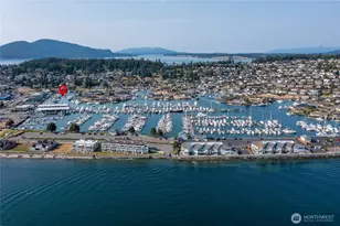 1909 Skyline Way, Anacortes, WA 98221 - Photo 17