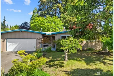 7111 191st Place SW, Lynnwood, WA 98036 - Photo 1