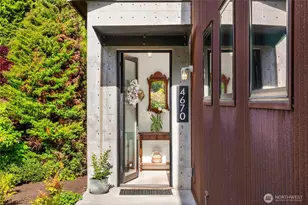 4670 Flying Goat Ave NE, Bainbridge Island, WA 98110 - Photo 3