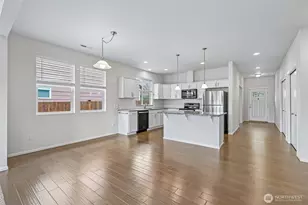 353 S 48th Pl, Mount Vernon, WA 98274 - Photo 11