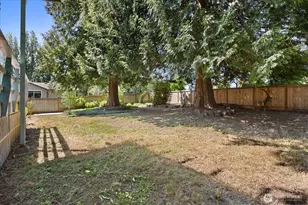 4907 181st Pl SW, Lynnwood, WA 98037 - Photo 29