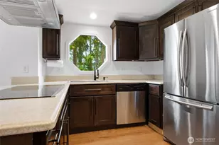 10917 48th St E, Puyallup, WA 98372 - Photo 9