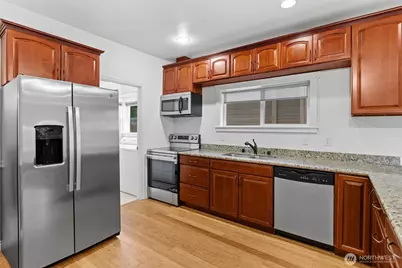 1823 Summit Avenue, Everett, WA 98201 - Photo 9